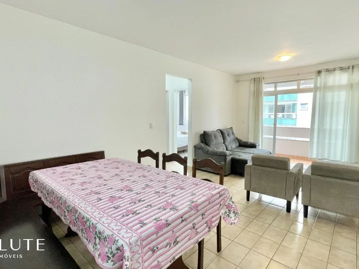 Apartamento à venda com 2 dormitórios no Centro