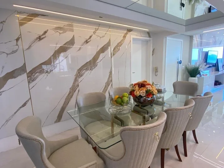 Apartamento à venda 3 Suítes na Avenida Atlântica