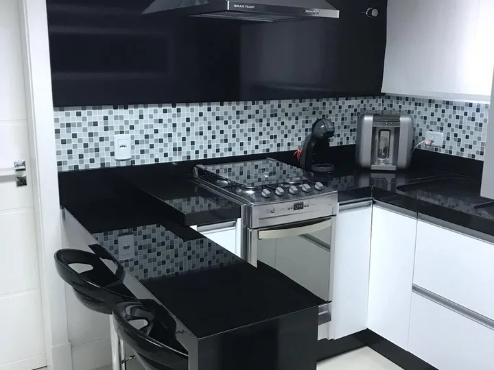 Apartamento á venda 3 Suites na Barra Sul