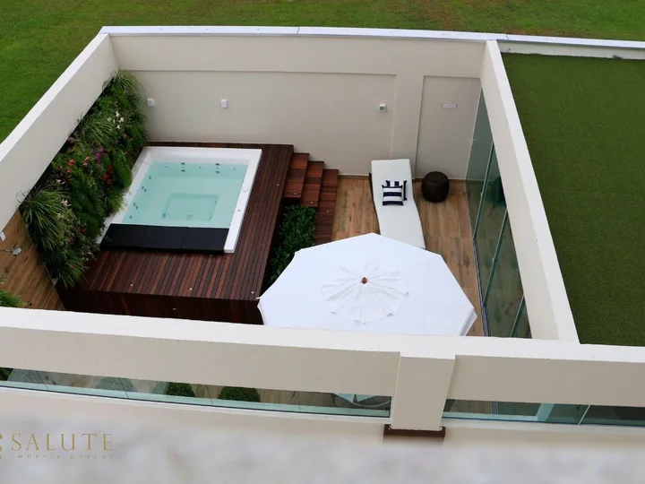 Apartamento em Camboriú com 2 Dormitórios