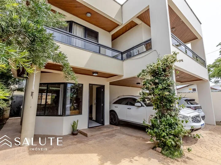 Casa com 2 Suítes
