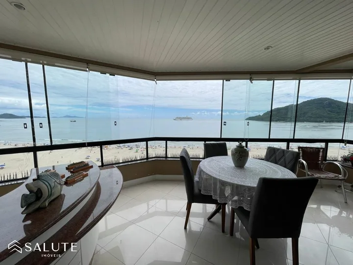 Apartamento à venda 3 Suítes na Barra Sul