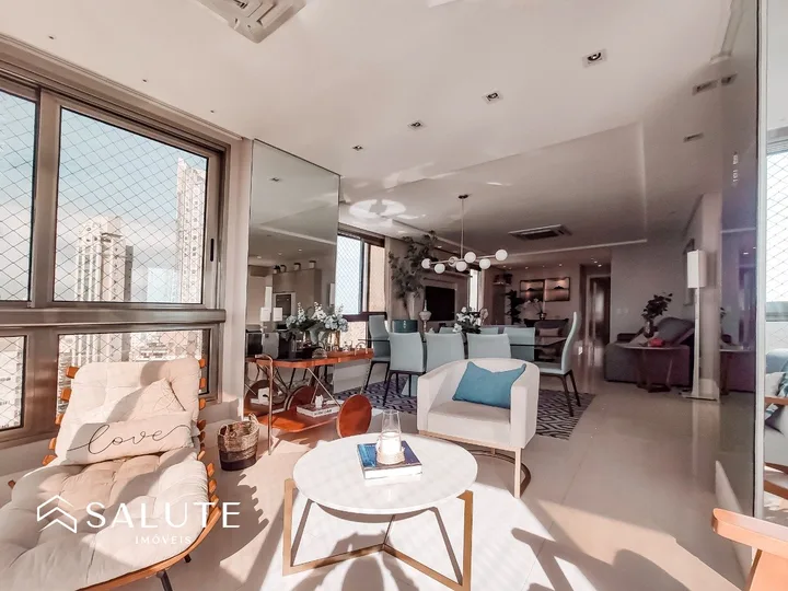 Apartamento Mobiliado Frente Mar