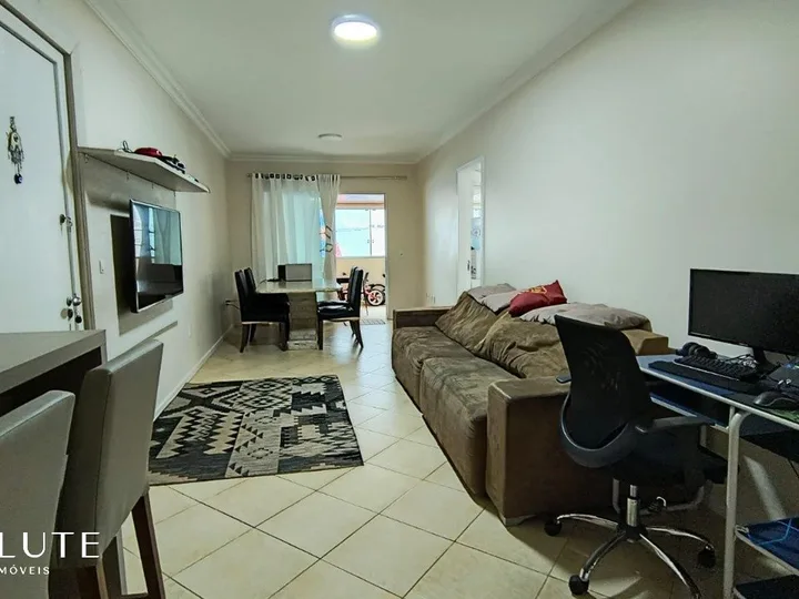 Apartamento à venda 3 dormitórios na Barra Sul