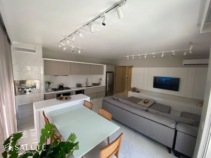 Apartamento à venda 3 suítes no Centro
