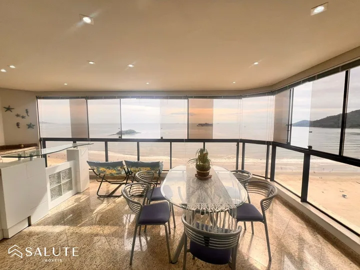 Apartamento á Venda 4 Suítes no Centro