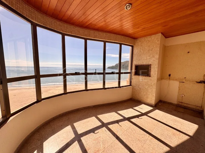 Apartamento 3 dormitórios, Frente Mar na Barra Sul