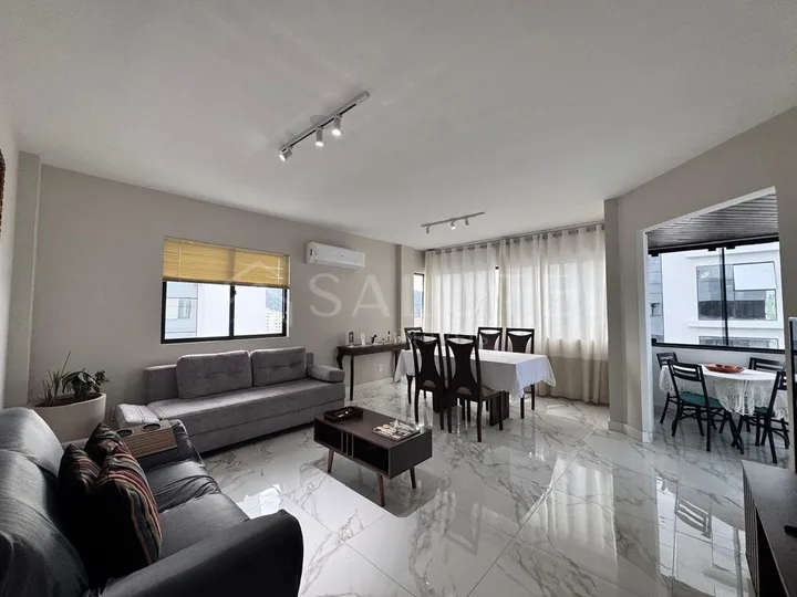 Apartamento à venda 2 dormitórios na Barra Norte