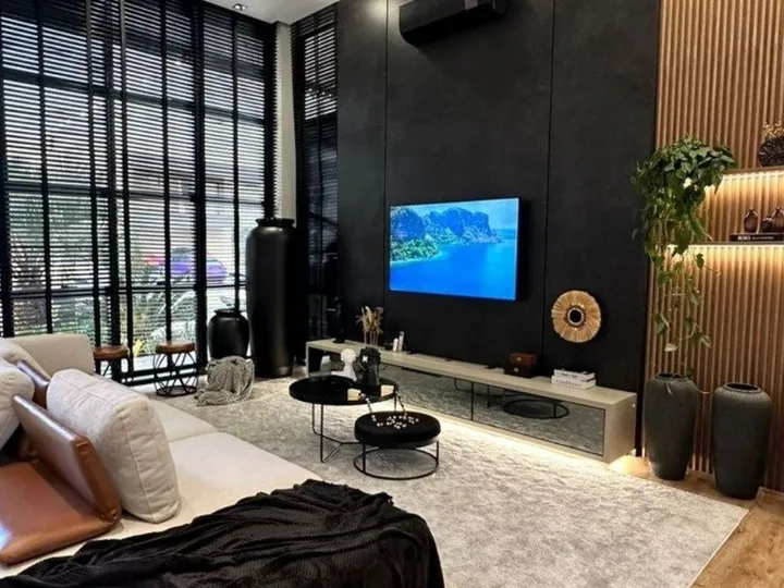 Casa à venda com 3 suítes em Camboriú