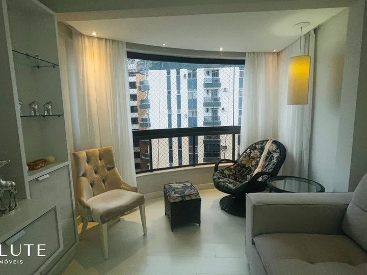 Apartamento à venda 3 dormitórios na Barra Sul