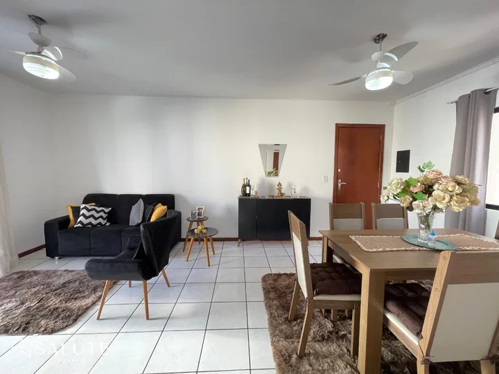 Apartamento à venda com 3 dormitórios no Centro