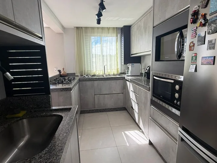 Apartamento à venda 2 suítes na Nações