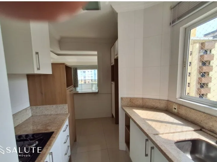 Apartamento à venda 3 dormitórios no Centro