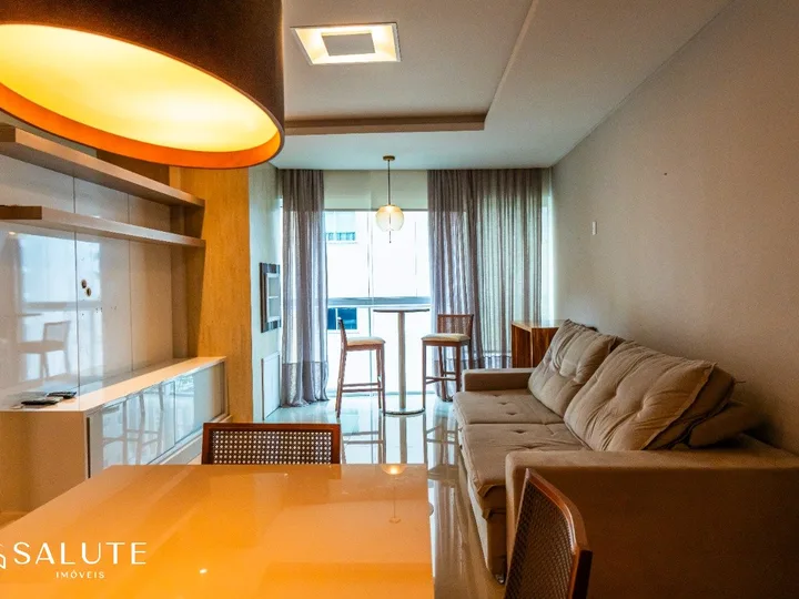 Apartamento à venda com 4 suítes no Pioneiros