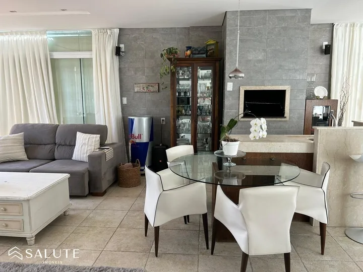 Apartamento à venda 4 dormitórios na Barra Sul