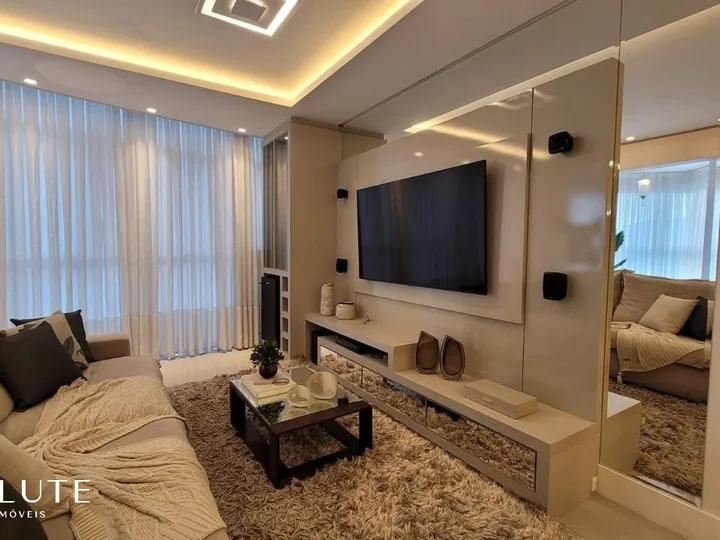 Apartamento à venda com 3 suítes no Centro