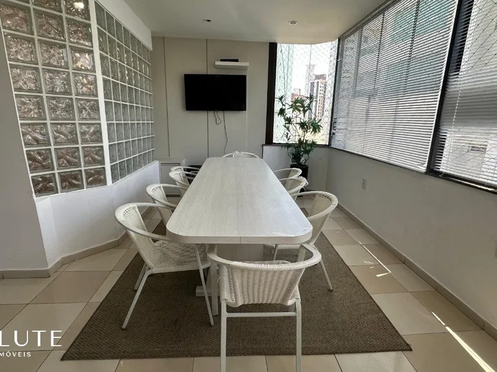 Apartamento à venda 04 Dormitórios no Centro
