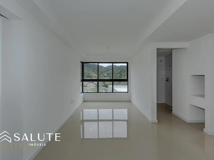 Apartamento à venda com 1 Suíte no Centro