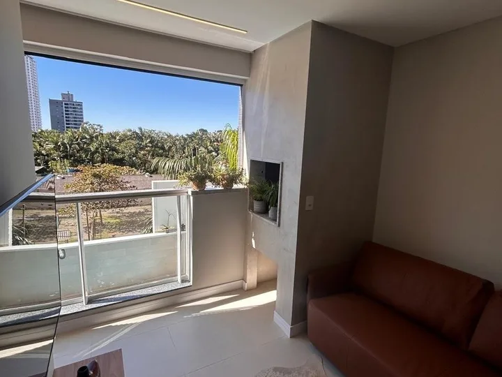 Apartamento à venda com 2 Dormitórios Praia Brava.