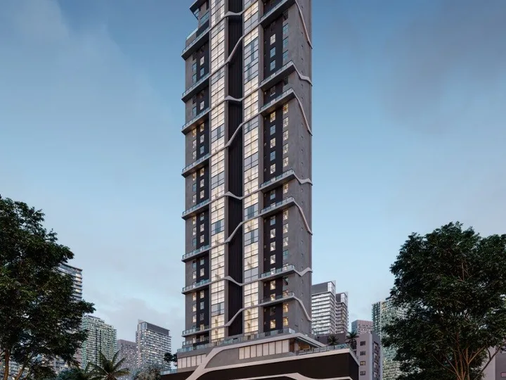 Apartamento alto padrão no centro de Balneário