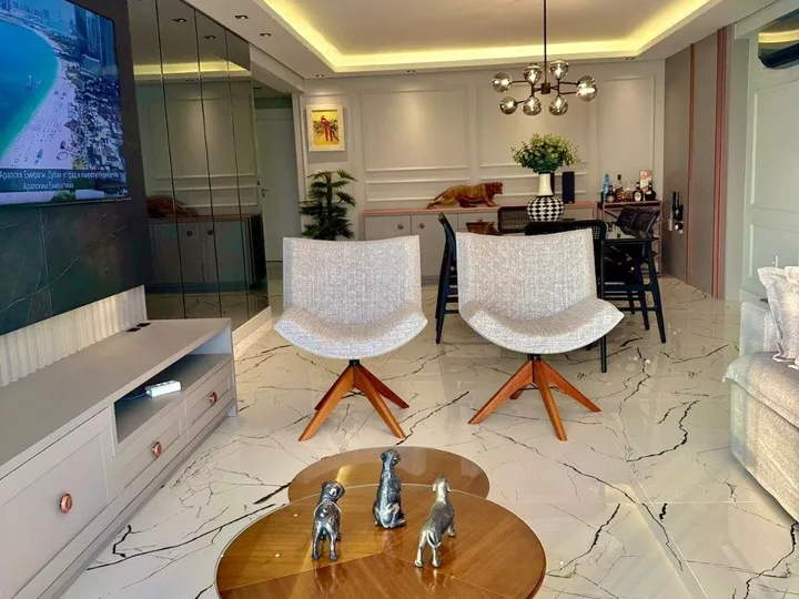 Apartamento à venda 4 dormitórios no Centro
