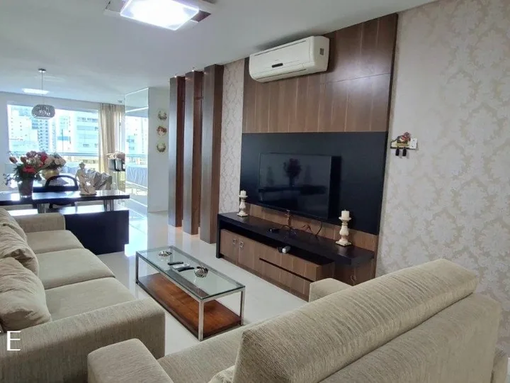 Apartamento aluguel anual 3 dormitórios pioneiros.