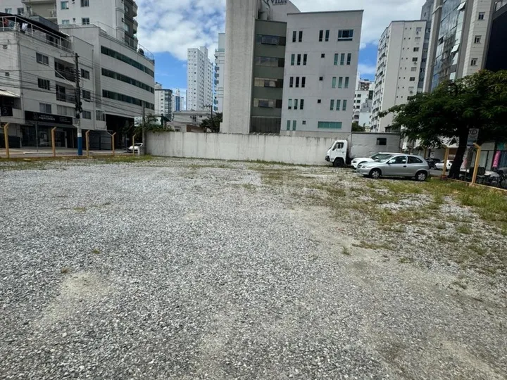 Terreno locação anual no Centro