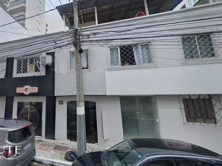 Prédio Comercial à venda no Centro