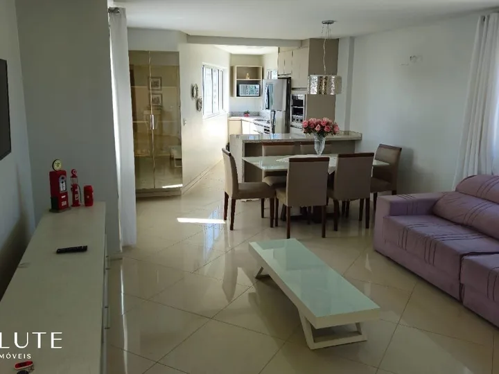 Apartamento à venda 3 dormitórios no Centro