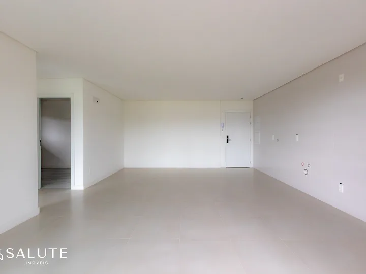 Apartamento á venda com 2 Suítes Praia Brava