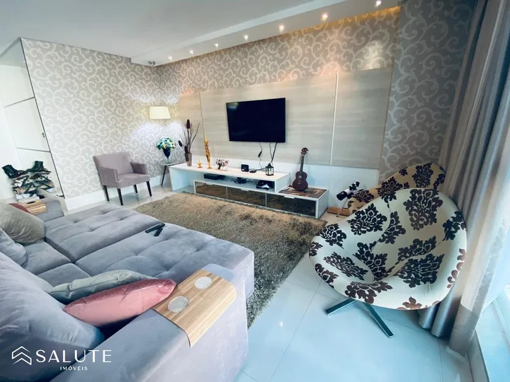 Apartamento à venda 3 suítes no Centro