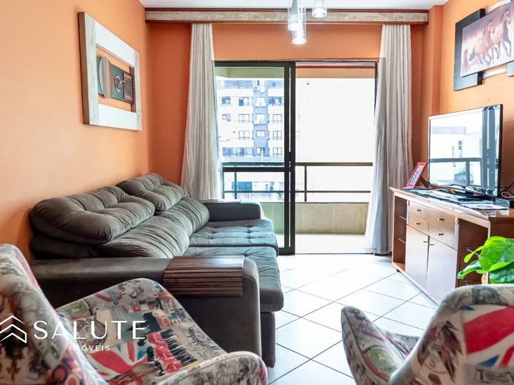 Apartamento à venda com 2 dormitórios no Centro