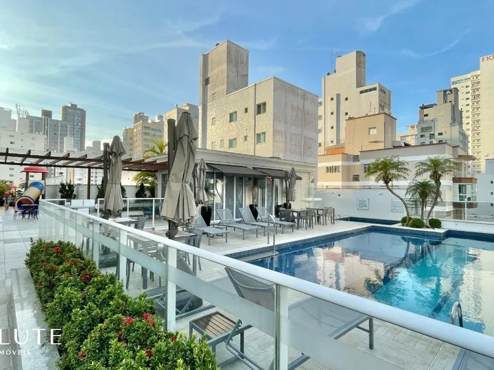 Apartamento à venda com 3 suítes no Centro