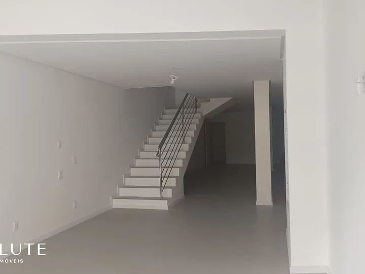 Sala Comercial aluguel anual na barra norte