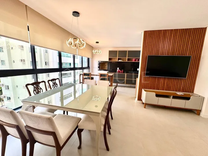 Apartamento aluguel anual 3 suítes Barra Norte.