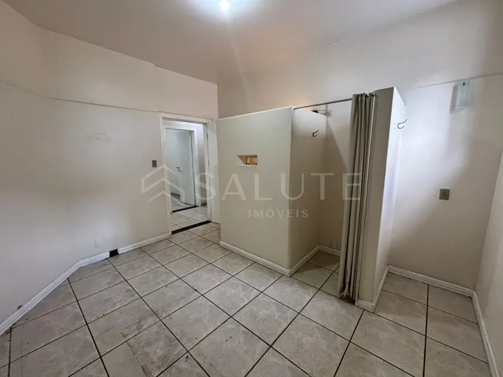 Casa Comercial aluguel anual Nações.