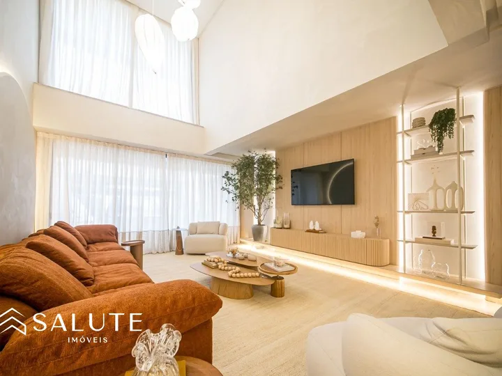 Apartamento à venda 3 suítes na Praia Brava.