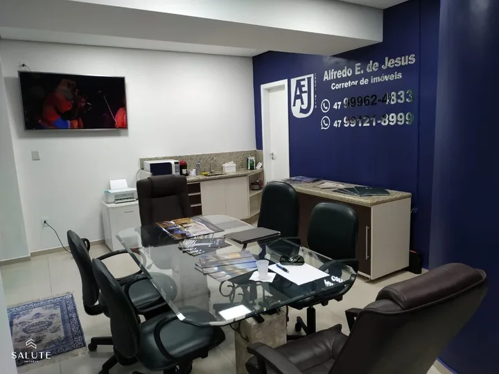 Sala comercial à venda no Centro