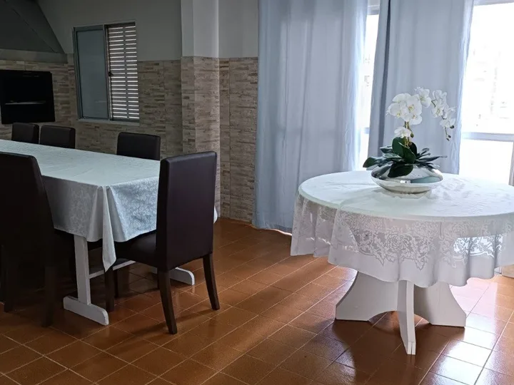 Apartamento à venda com 2 dormitórios no Centro