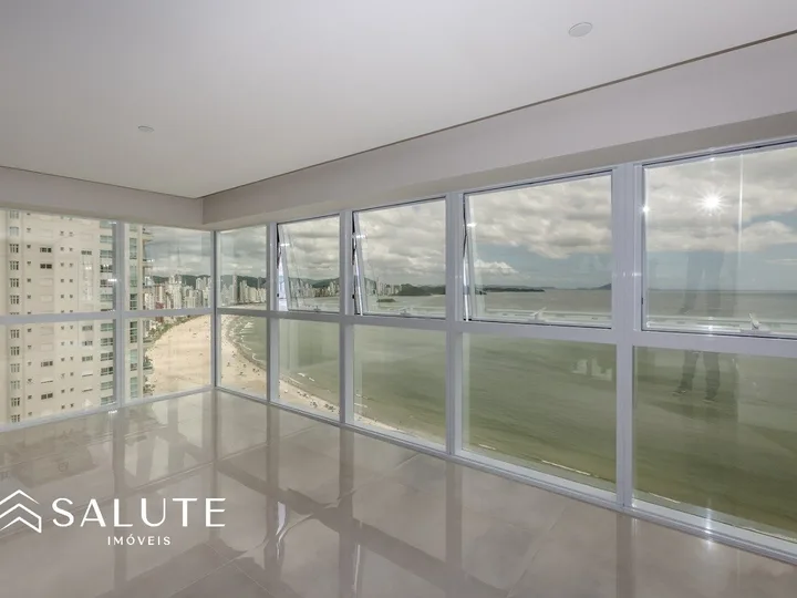 Apartamento Alto Padrão Frente Mar com Vista