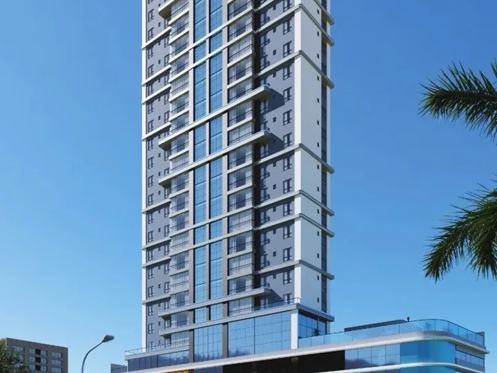 Apartamento à venda com 4 suítes na Barra Sul