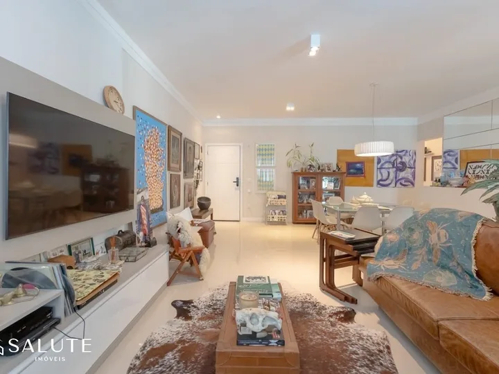 Apartamento à venda com 3 suítes no Centro