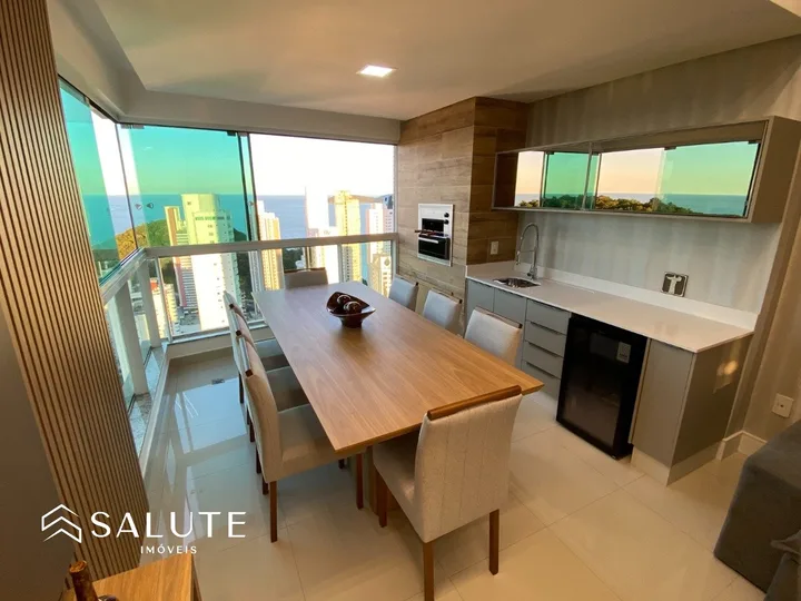 Apartamento Mobiliado com Vista Mar em BC