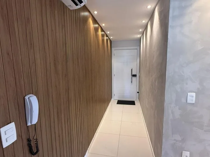 Apartamento á venda com 2 dormitório no Centro.