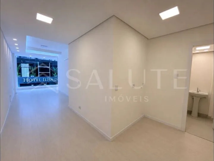Sala Comercial aluguel anual no Centro