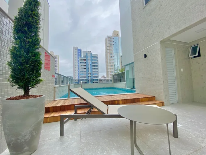 Apartamento à venda 3 suítes no Centro