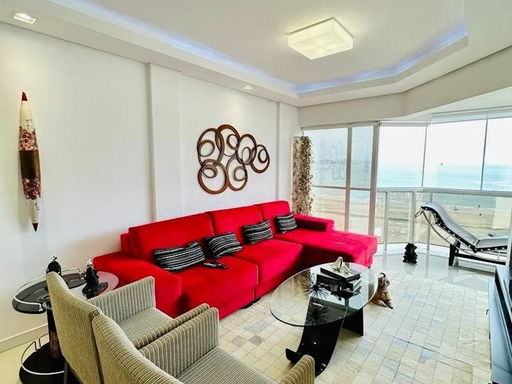 Apartamento Frente Mar em Balneário Camboriú