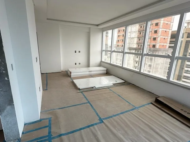 Apartamento à venda em Itapema, Meia Praia