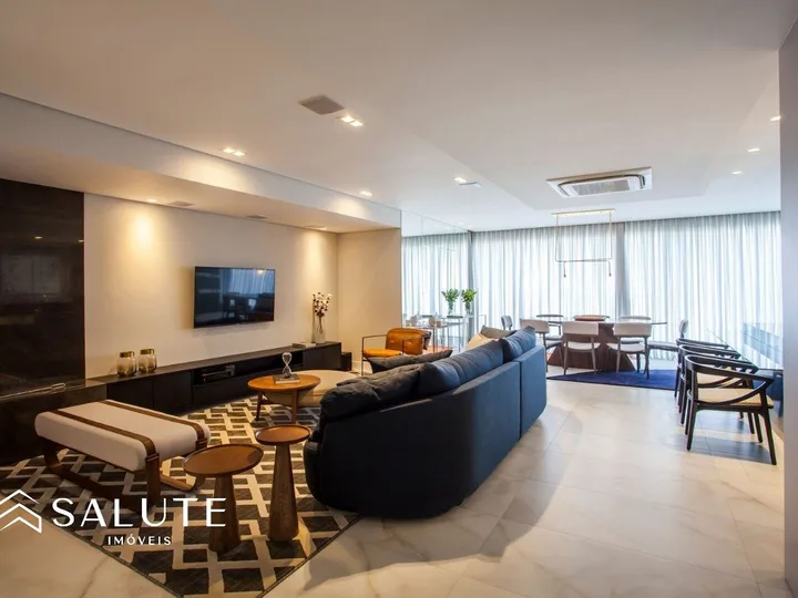 Apartamento decorado impecável no Centro!