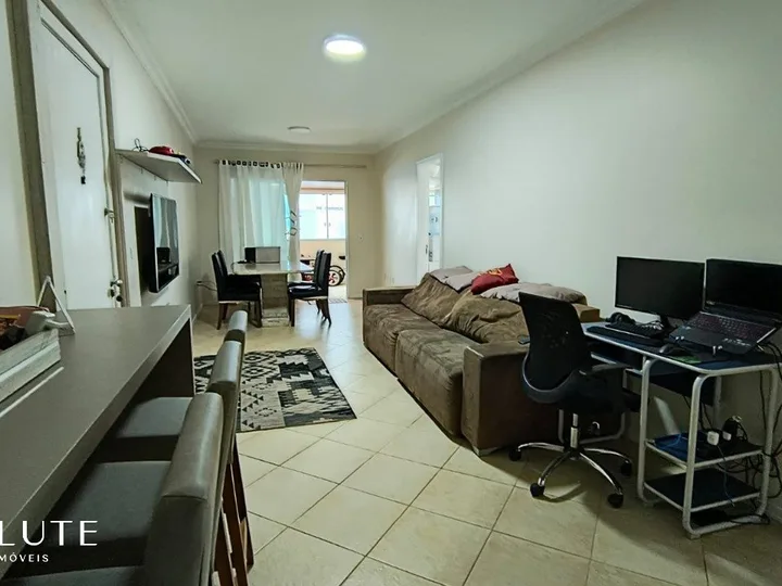 Apartamento à venda 3 dormitórios na Barra Sul